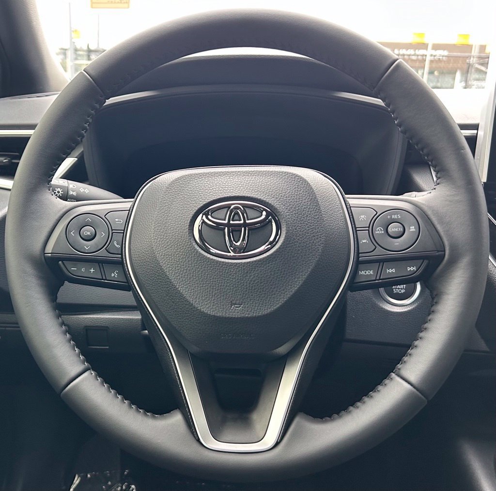 Certified 2026 Toyota Corolla SE w/ SE Package FWD image 20