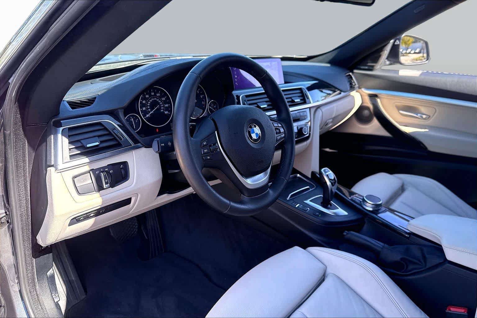 Used 2019 BMW 330i Gran Turismo xDrive w/ Premium Package AWD/4WD image 18