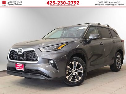 Used 2023 Toyota Highlander XLE