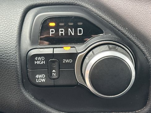 Used 2024 RAM 2500 Big Horn image 29