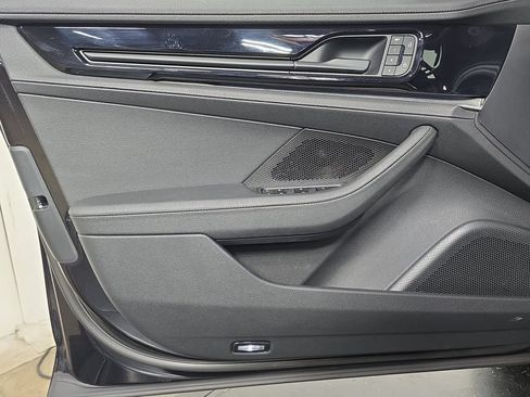 Certified 2026 Porsche Panamera RWD image 22