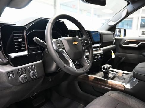 New 2026 Chevrolet Silverado 1500 LT image 23