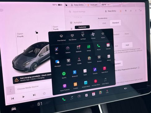Used 2018 Tesla Model 3 Long Range image 22
