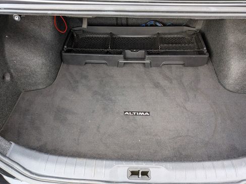 Used 2022 Nissan Altima 2.0 SR image 25