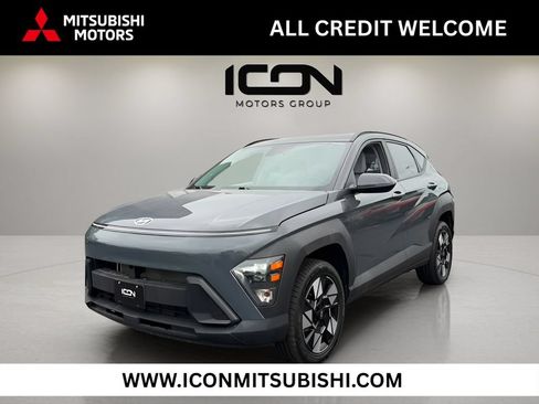 Used 2025 Hyundai Kona SEL AWD/4WD image 1