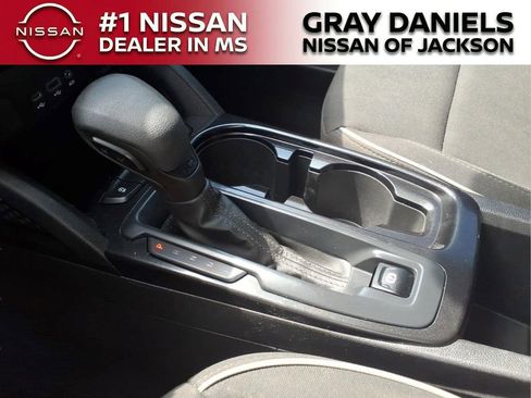 Used 2023 Chevrolet TrailBlazer LS image 19