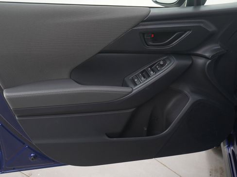 Certified 2025 Subaru Crosstrek 2.0i Premium image 18