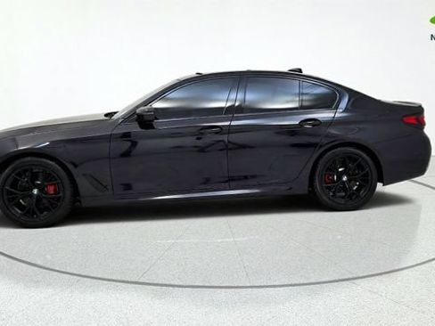 Used 2023 BMW 530i w/ M Sport Package RWD image 5
