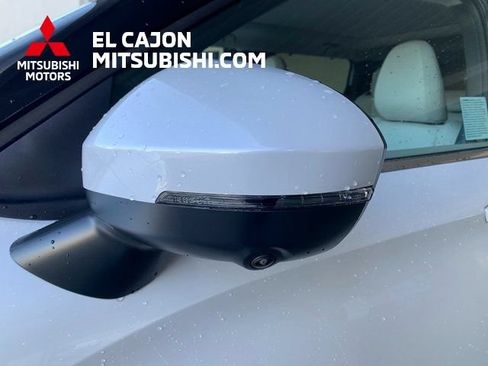 New 2026 Mitsubishi Outlander SEL FWD image 10