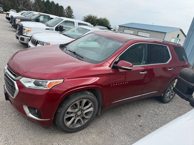 Used 2018 Chevrolet Traverse Premier AWD/4WD image 2