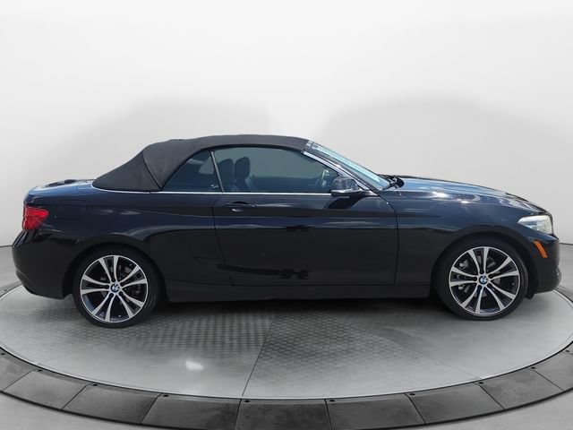 Used 2018 BMW 230i Convertible RWD image 6