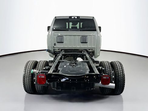 New 2026 RAM 5500 Tradesman AWD/4WD image 6