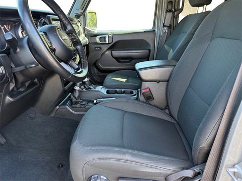 Certified 2022 Jeep Wrangler Unlimited Sport image 9