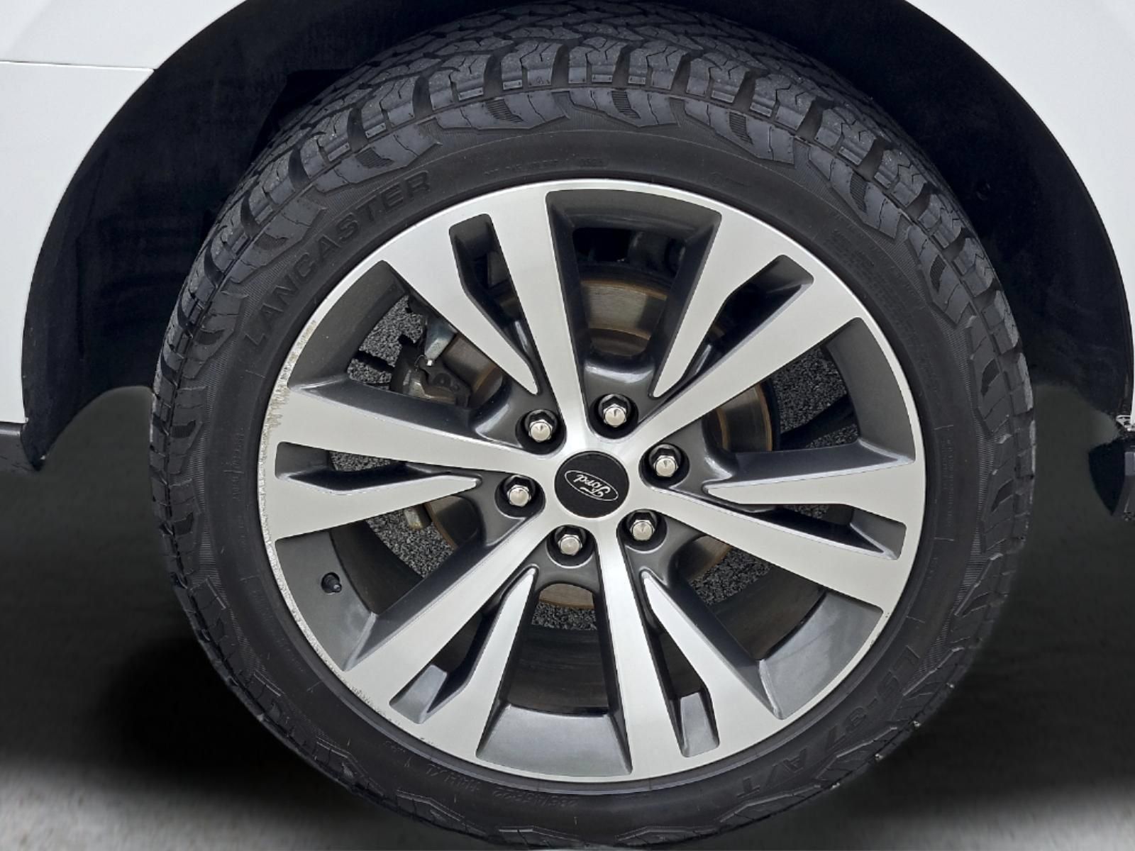 Used 2020 Ford Expedition Limited w/ Equipment Group 302A RWD image 8