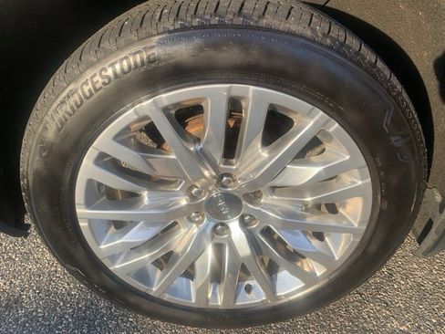 Used 2019 GMC Sierra 1500 Denali w/ Denali Ultimate Package image 24