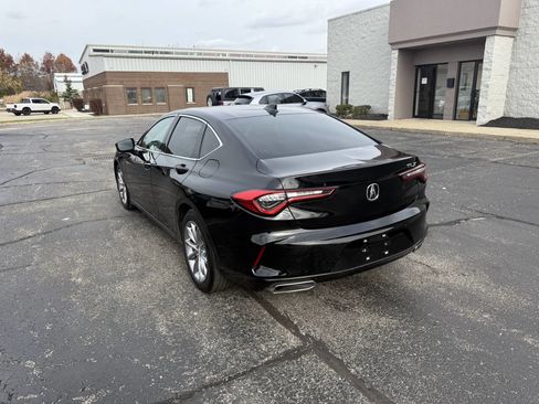 Used 2023 Acura TLX image 8