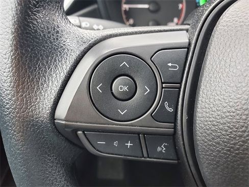 Used 2024 Toyota Corolla LE image 19