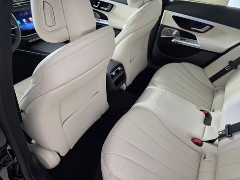 New 2026 Mercedes-Benz E 350 Sedan image 12