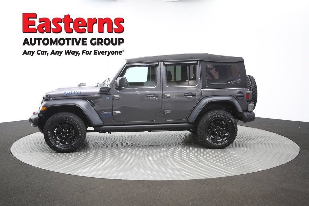 Used 2023 Jeep Wrangler Unlimited w/ Cold Weather Group AWD/4WD image 59