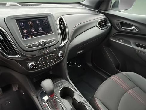 Used 2024 Chevrolet Equinox RS FWD image 24