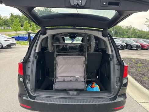 Used 2023 Honda Odyssey Elite image 21