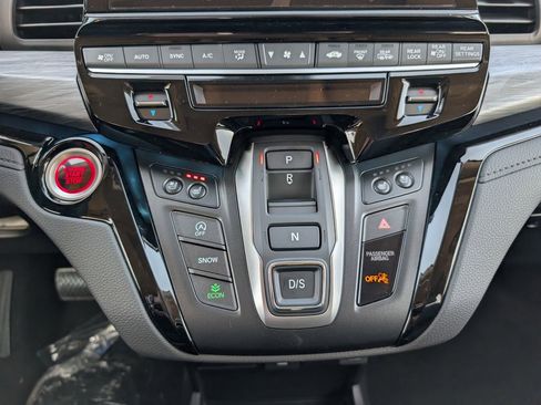 New 2026 Honda Odyssey Elite image 15