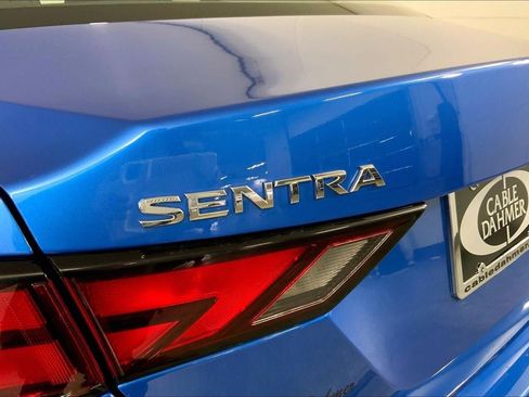 Used 2024 Nissan Sentra SV image 8