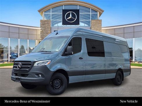 New 2025 Mercedes-Benz Sprinter 2500 image 1