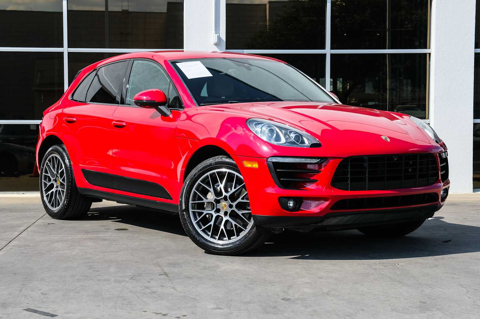 Used 2018 Porsche Macan S AWD/4WD image 6