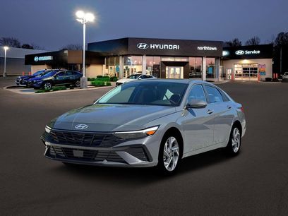 New 2026 Hyundai Elantra Limited w/ Cargo Package