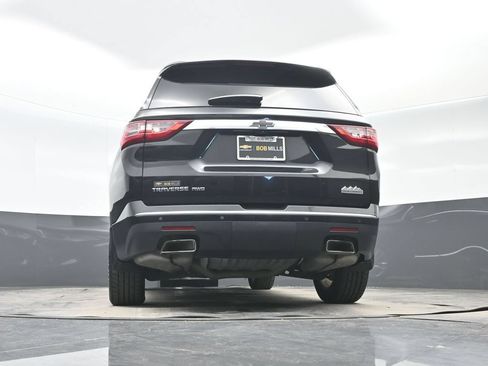 Used 2019 Chevrolet Traverse High Country w/ LPO, Floor Liner Package AWD/4WD image 29