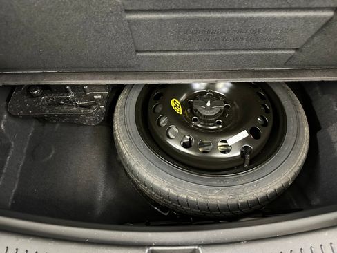 Certified 2022 Buick Encore GX Preferred w/ Cold Weather Comfort Package image 23