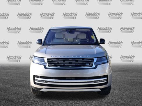 Used 2023 Land Rover Range Rover First Edition image 3