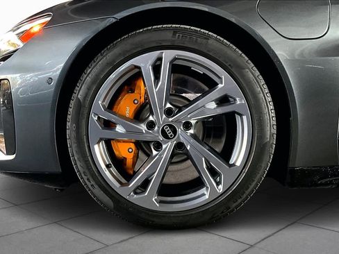 Used 2023 Audi RS e-tron GT image 10