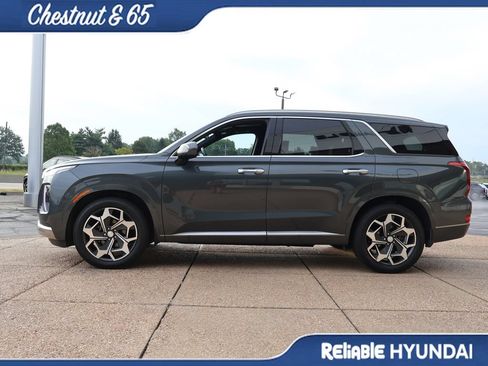 Used 2022 Hyundai Palisade Calligraphy FWD image 3