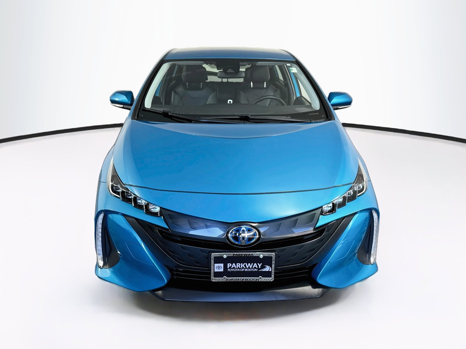 Certified 2022 Toyota Prius Prime XLE FWD image 2
