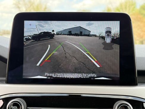 Used 2022 Ford Escape SEL image 30