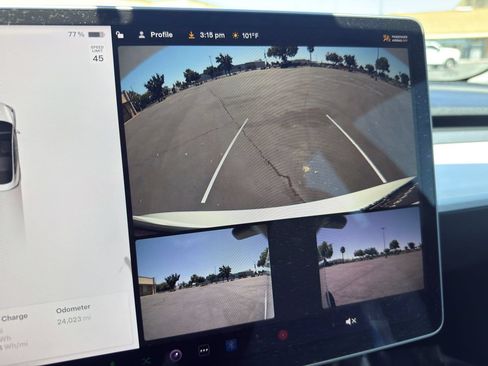 Used 2023 Tesla Model 3 Standard Range RWD image 11