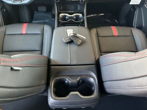 New 2026 Chevrolet Traverse RS image 21