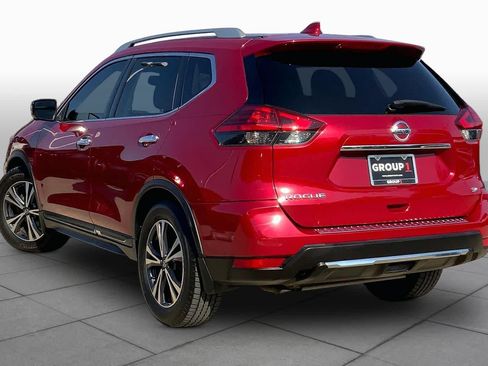 Used 2017 Nissan Rogue SL w/ SL Premium Package FWD image 11