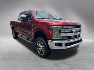 Used 2017 Ford F250 Lariat w/ Lariat Ultimate Package AWD/4WD video 2