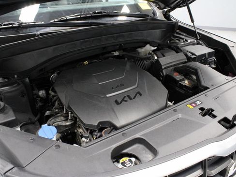 Used 2024 Kia Telluride S w/ S Sunroof Package AWD/4WD image 16