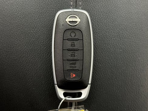Used 2025 Nissan Murano SL w/ Cargo Package AWD/4WD image 10