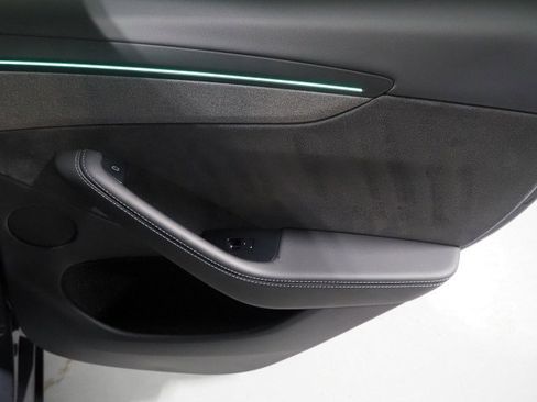 Used 2026 Tesla Model Y Long Range RWD image 70