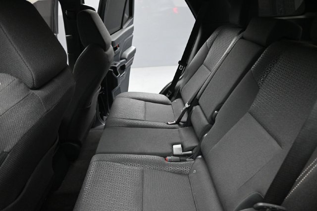 Used 2026 Toyota 4Runner SR5 RWD image 16
