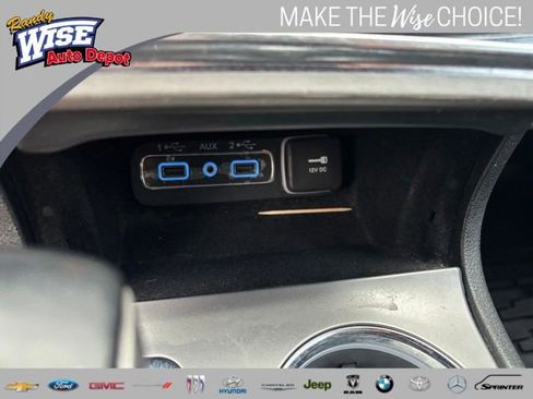 Used 2021 Jeep Grand Cherokee Limited image 16