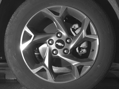 Used 2025 Chevrolet Trax LT image 13