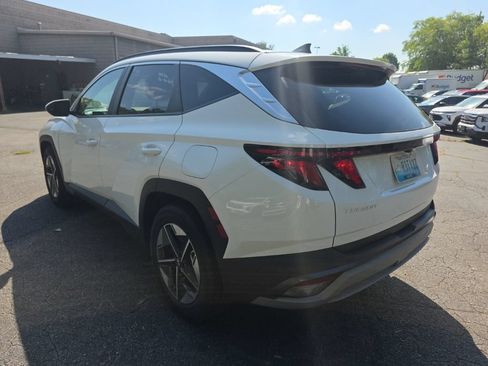 Used 2025 Hyundai Tucson SEL FWD image 8