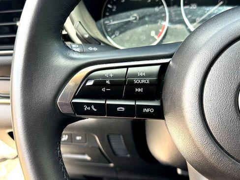 Used 2025 MAZDA CX-30 AWD 2.5 S w/ Preferred Package image 16