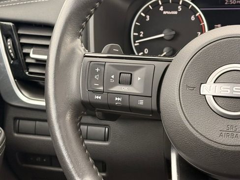 Certified 2023 Nissan Rogue SV w/ SV Premium Package image 26